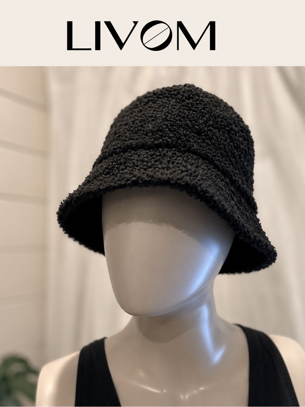 LIVØM Teddy black bucket hat